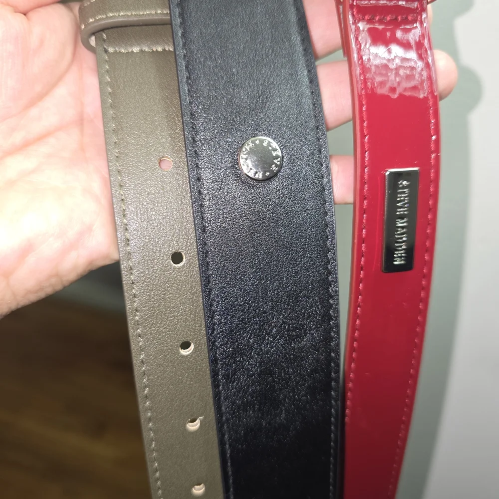 Steve Madden Trio Belt Set in Black, Brown, and Red - Picture 4 of 10